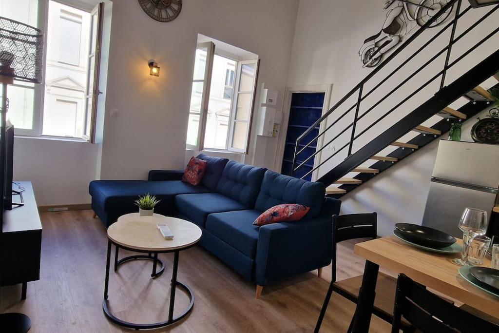 شقة Le Loft Du Theatre Montélimar المظهر الخارجي الصورة